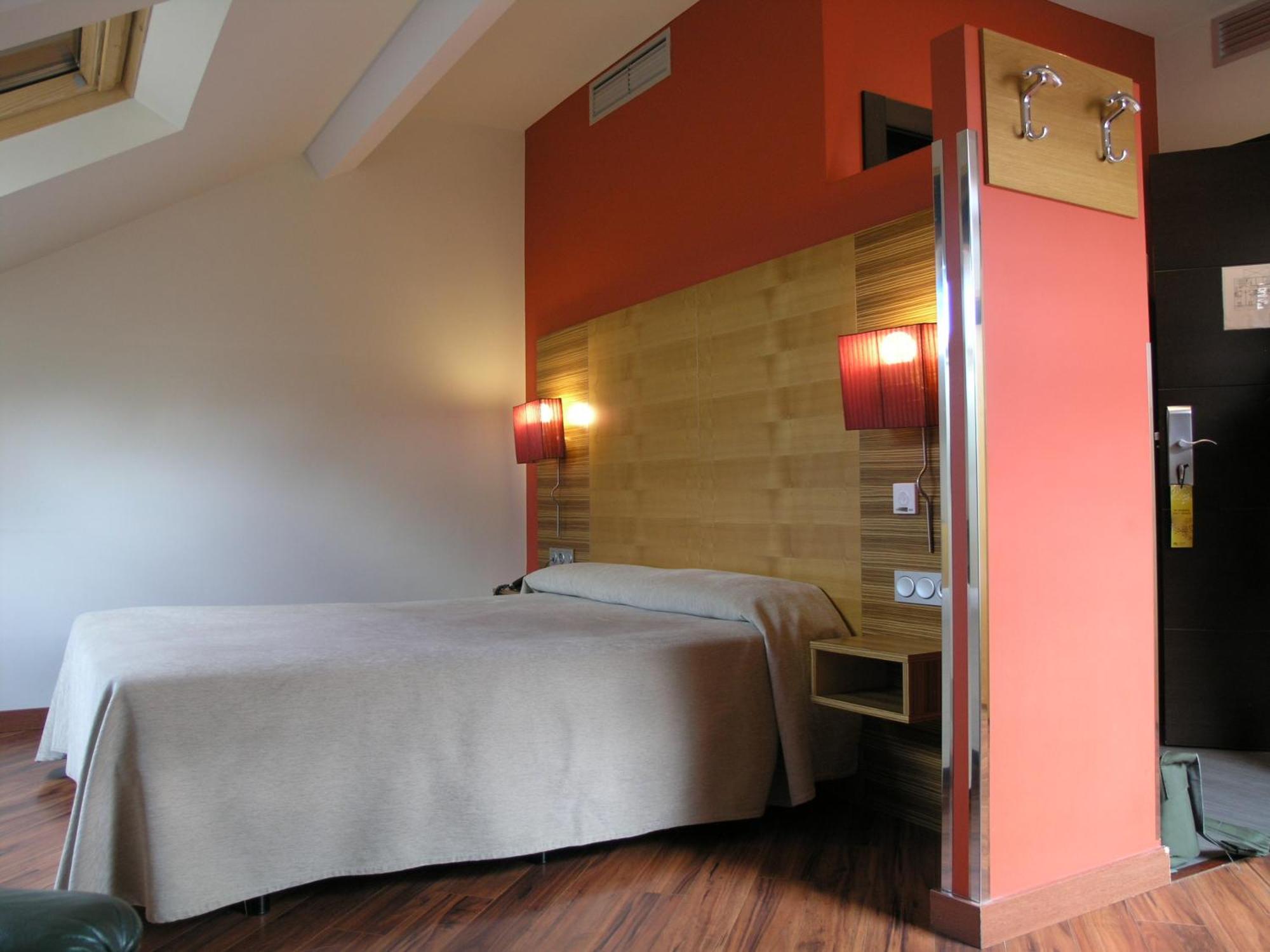 Hotel Spa Qh Centro Леон Экстерьер фото